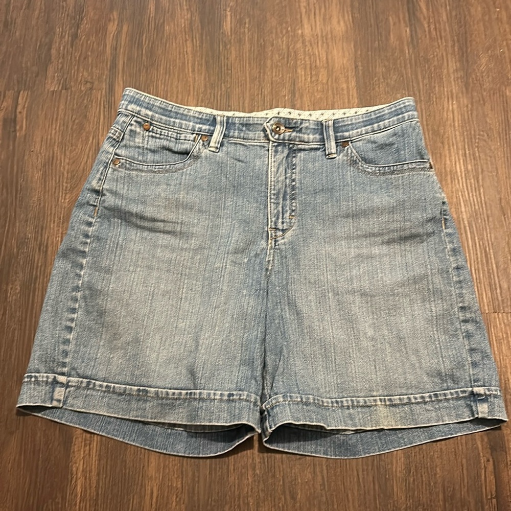 Lee Jorts